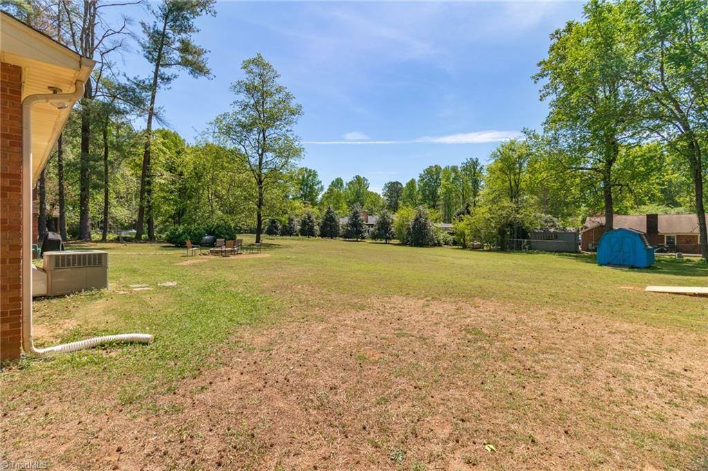 5312 Verna Road, McLeansville, NC 27301