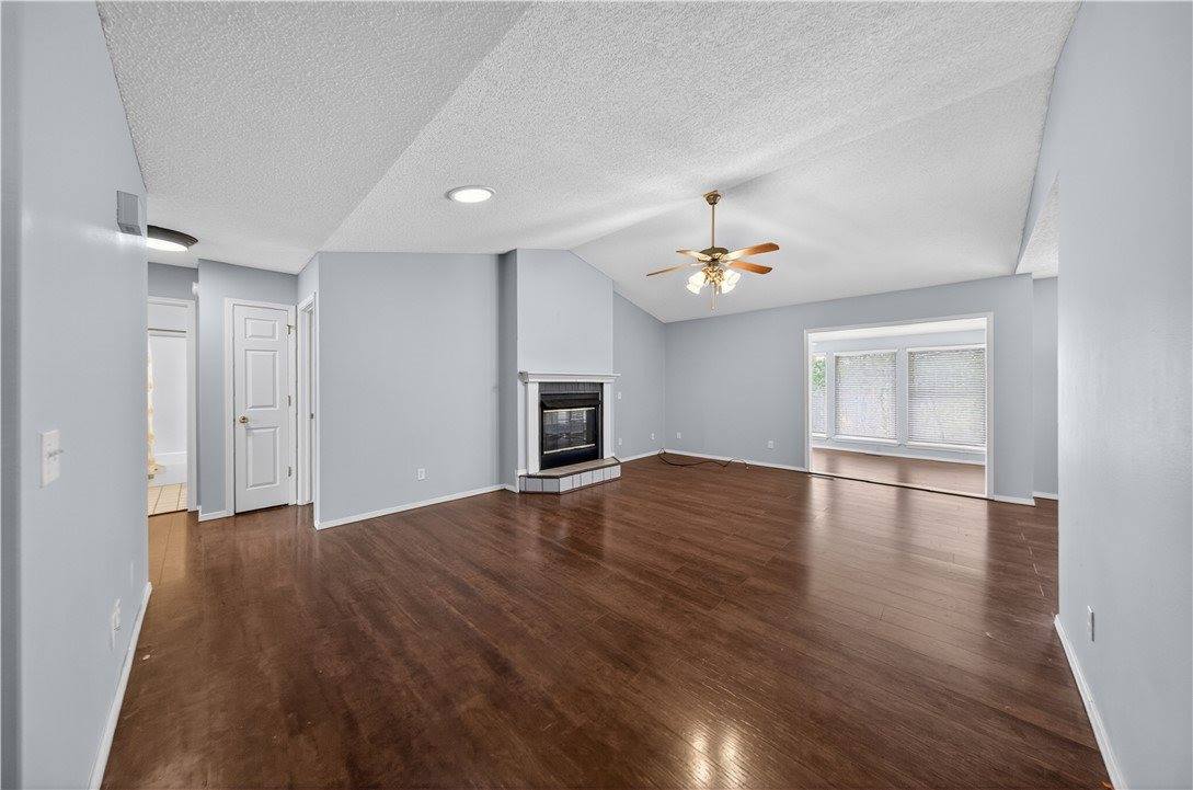 4 Stratton Lane, Bella Vista, AR 72714