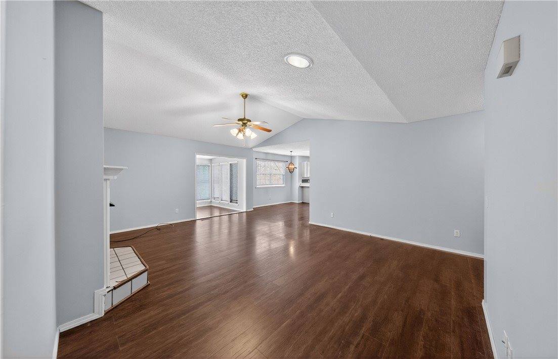 4 Stratton Lane, Bella Vista, AR 72714