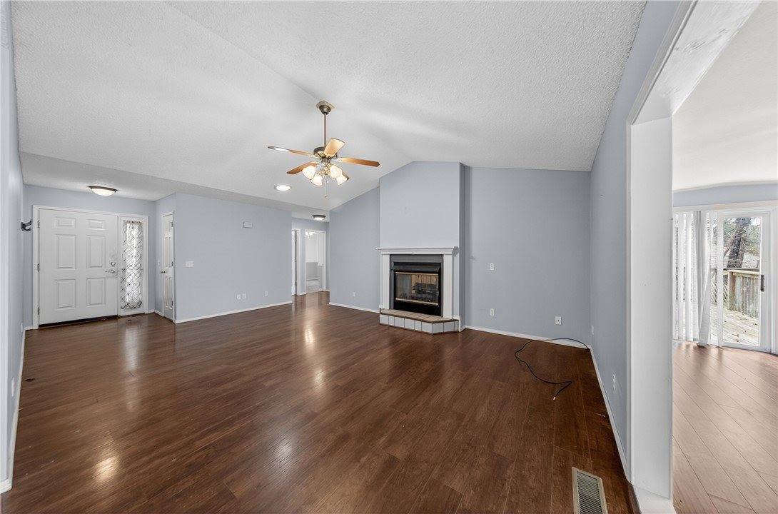 4 Stratton Lane, Bella Vista, AR 72714