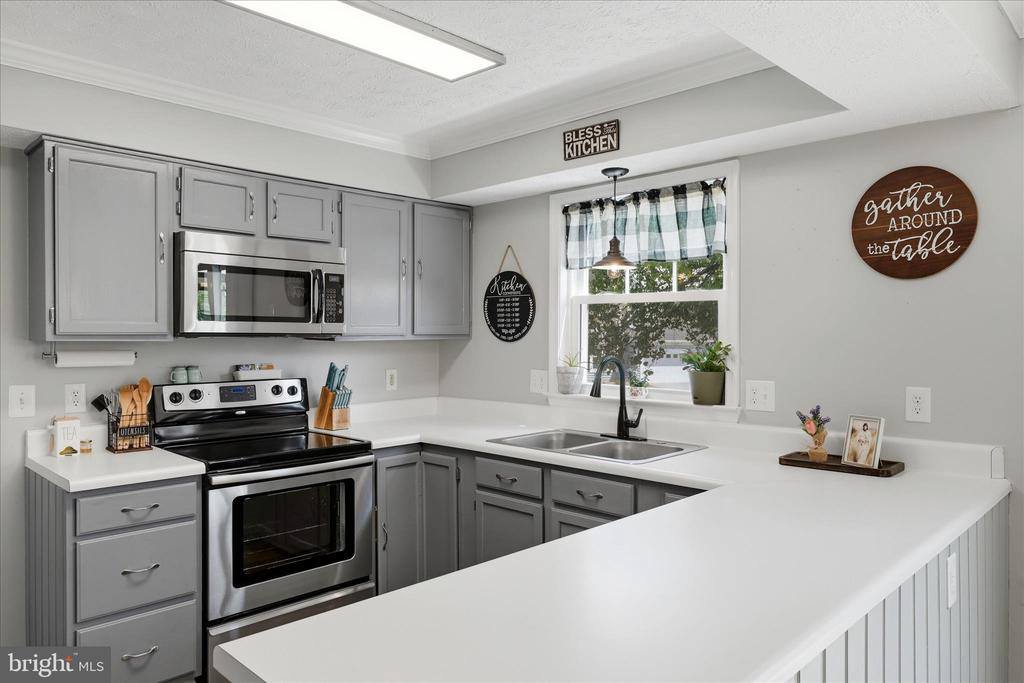 101 Sussex Circle, Stephens City, VA 22655