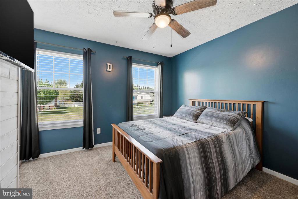 101 Sussex Circle, Stephens City, VA 22655