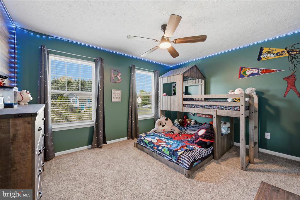 101 Sussex Circle, Stephens City, VA 22655