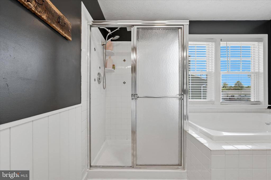 101 Sussex Circle, Stephens City, VA 22655