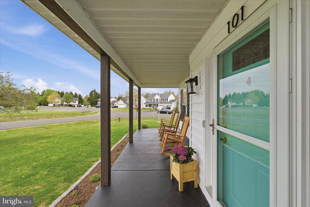 101 Sussex Circle, Stephens City, VA 22655