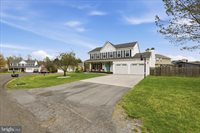 101 Sussex Circle, Stephens City, VA 22655