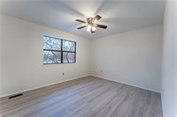 250 North Madison Street, Siloam Springs, AR 72761