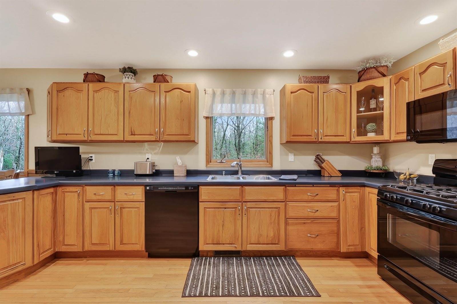 4028 Woodridge Trace, Wisconsin Rapids, WI 54495