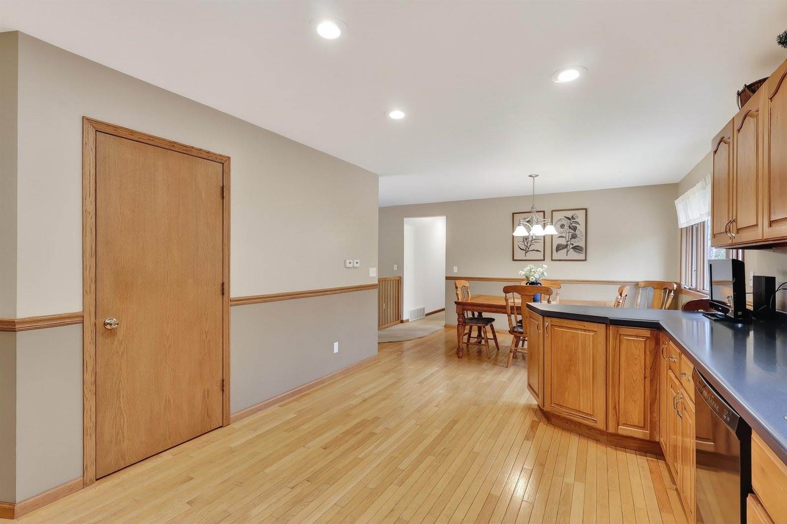 4028 Woodridge Trace, Wisconsin Rapids, WI 54495