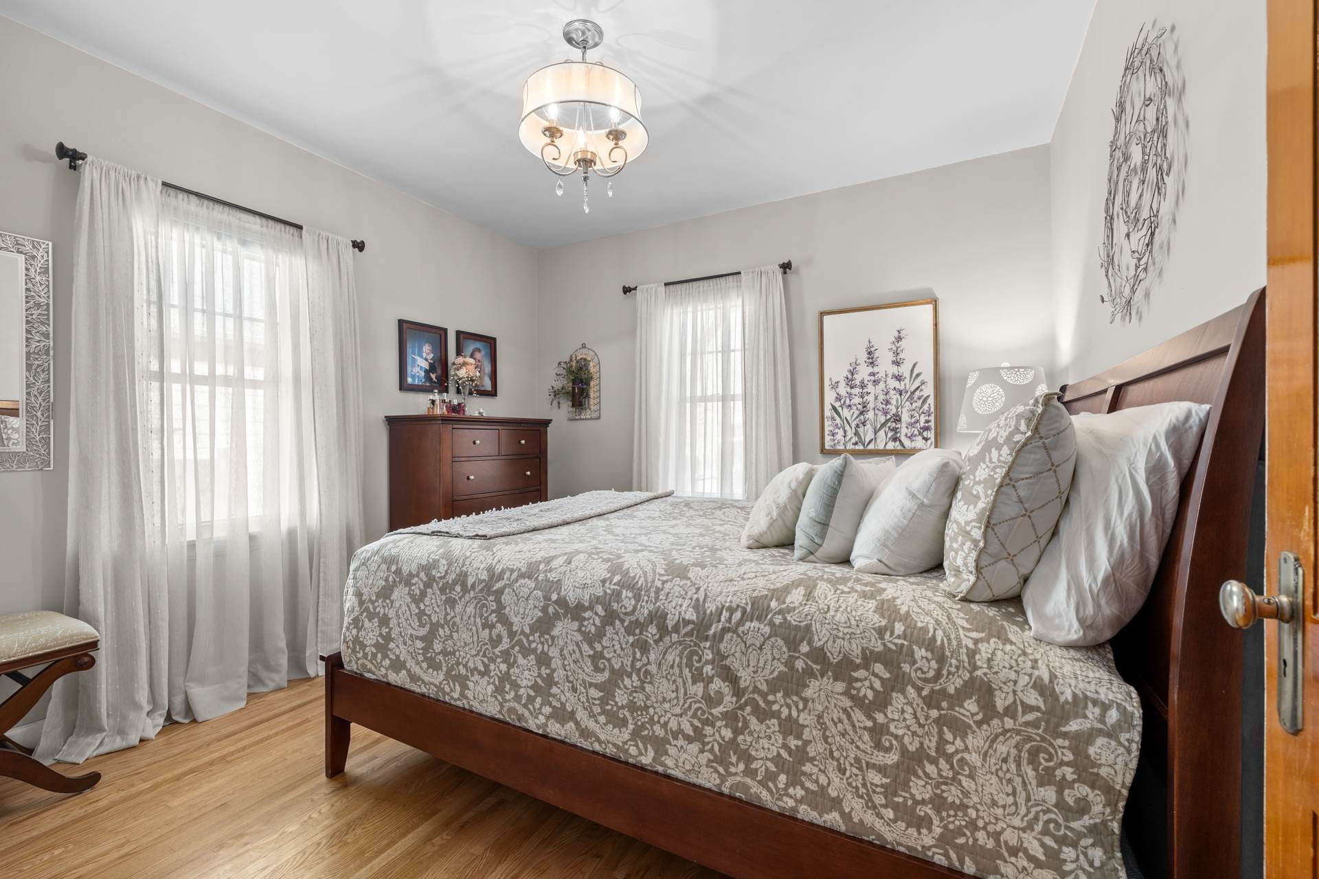 818 1st Ave west, Wiliston, ND 58801