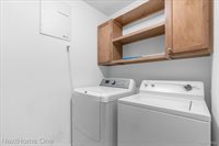 560 Dockside Circle, HollyTownship_Oakland, MI 48442