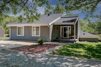 30117 Shady Oak Dr, Arkansas City, KS 67005