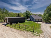 30117 Shady Oak Dr, Arkansas City, KS 67005