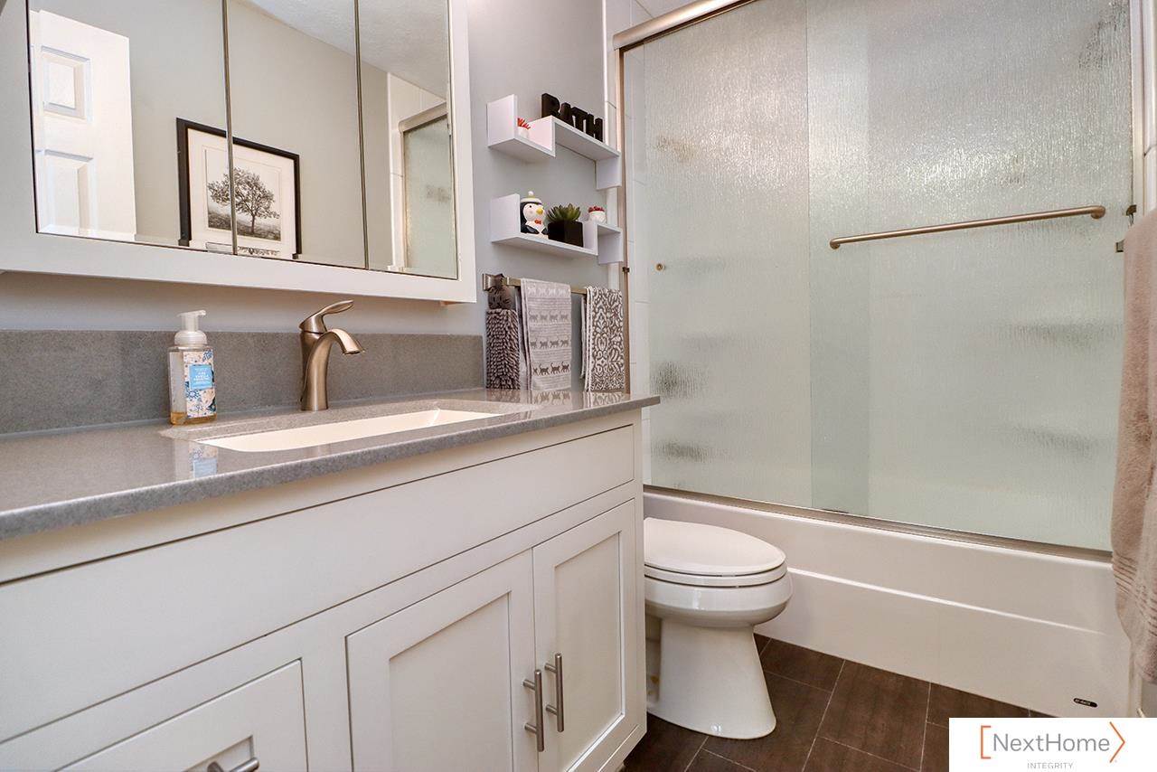 5712 South 41st Street, Lincoln, NE 68516