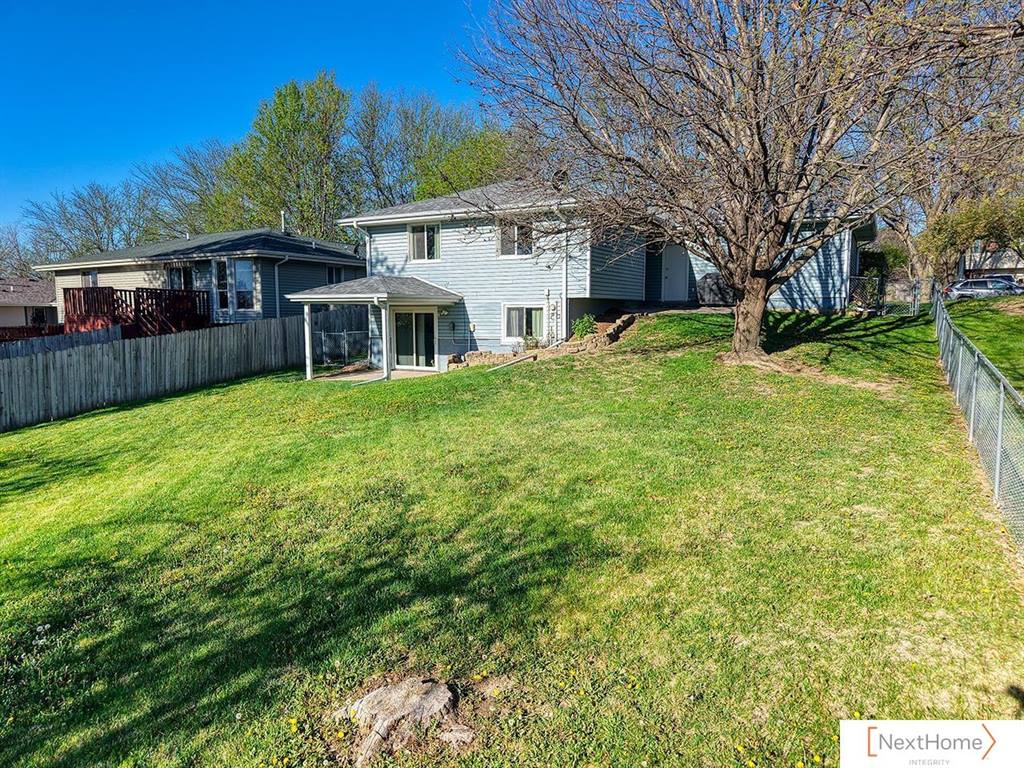 5712 South 41st Street, Lincoln, NE 68516