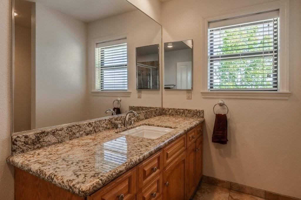 653 Mountain View Dive, Swall Meadows, CA 93514