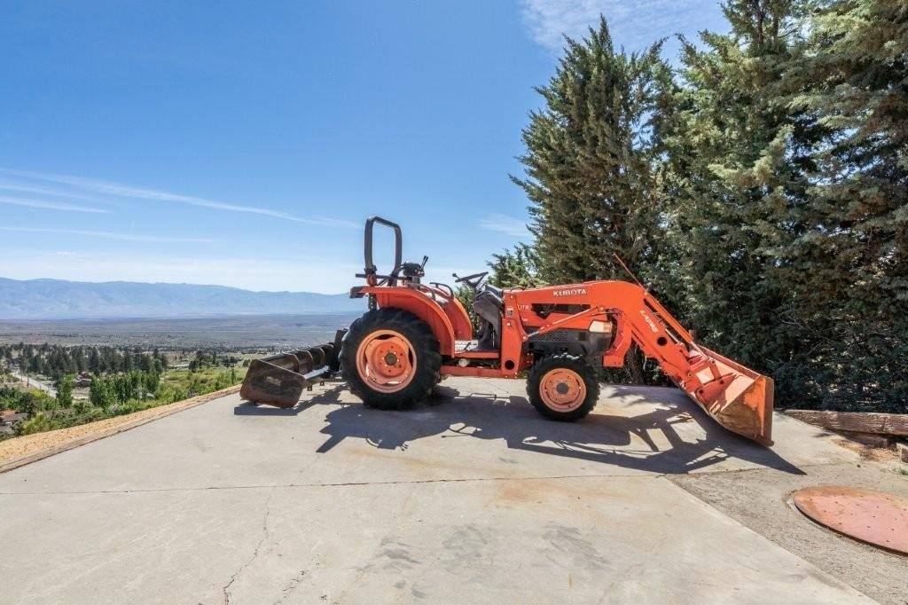 653 Mountain View Dive, Swall Meadows, CA 93514