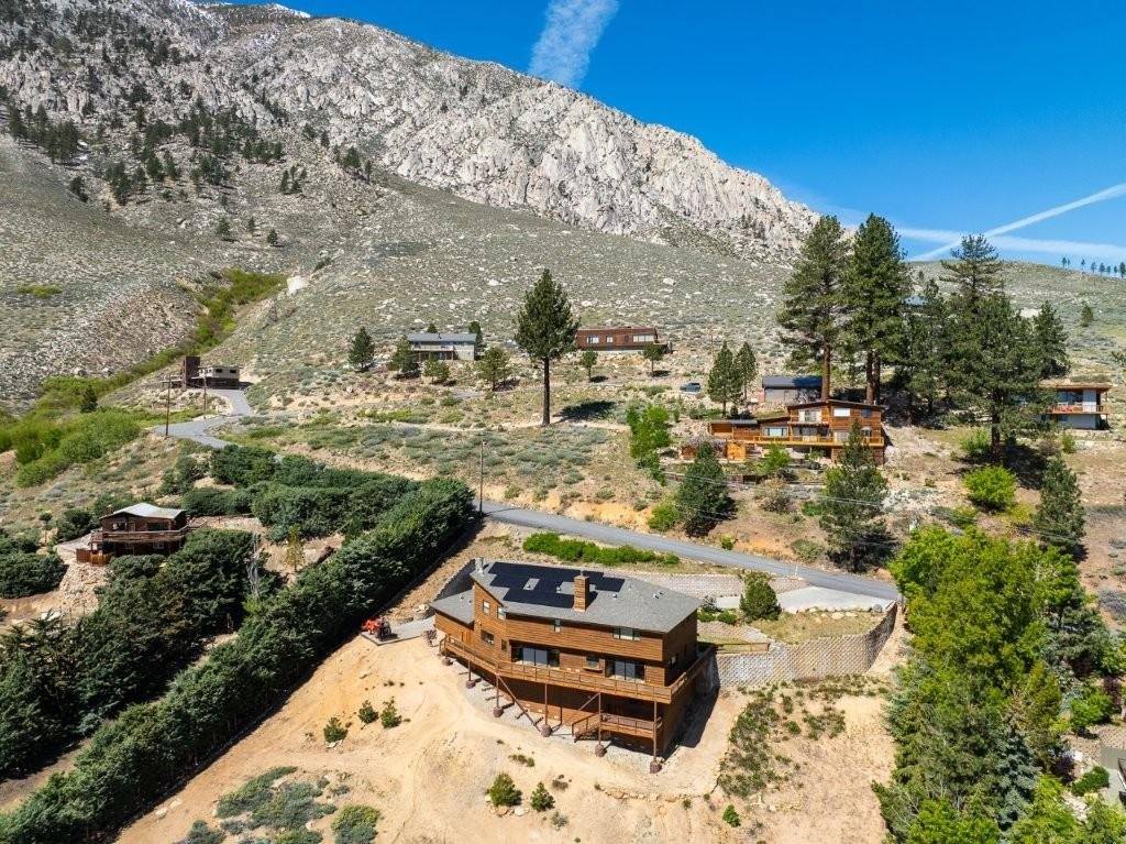 653 Mountain View Dive, Swall Meadows, CA 93514