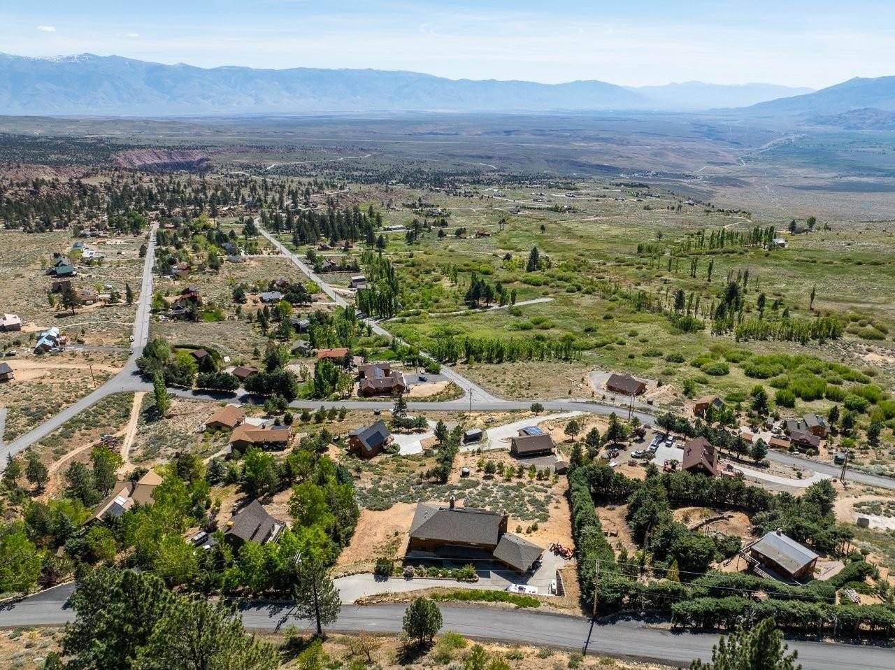 653 Mountain View Dive, Swall Meadows, CA 93514