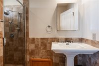 653 Mountain View Dive, Swall Meadows, CA 93514