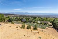 653 Mountain View Dive, Swall Meadows, CA 93514