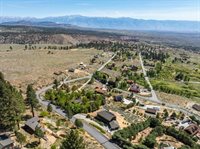 653 Mountain View Dive, Swall Meadows, CA 93514