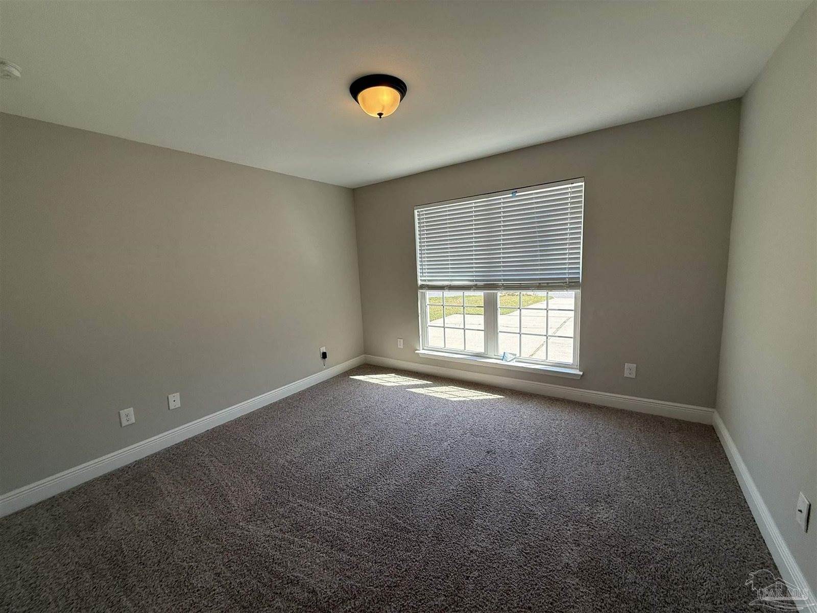 7221 Farmers Rd, Pensacola, FL 32526