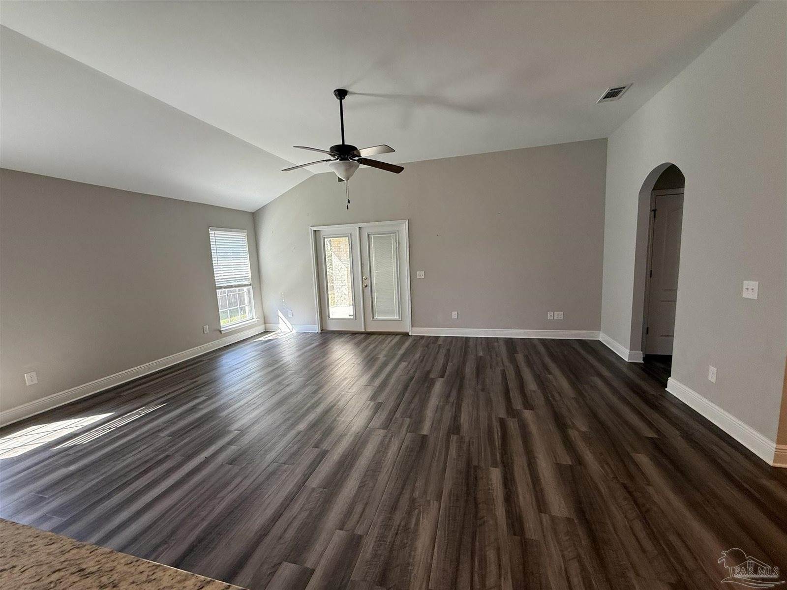 7221 Farmers Rd, Pensacola, FL 32526