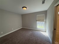 7221 Farmers Rd, Pensacola, FL 32526