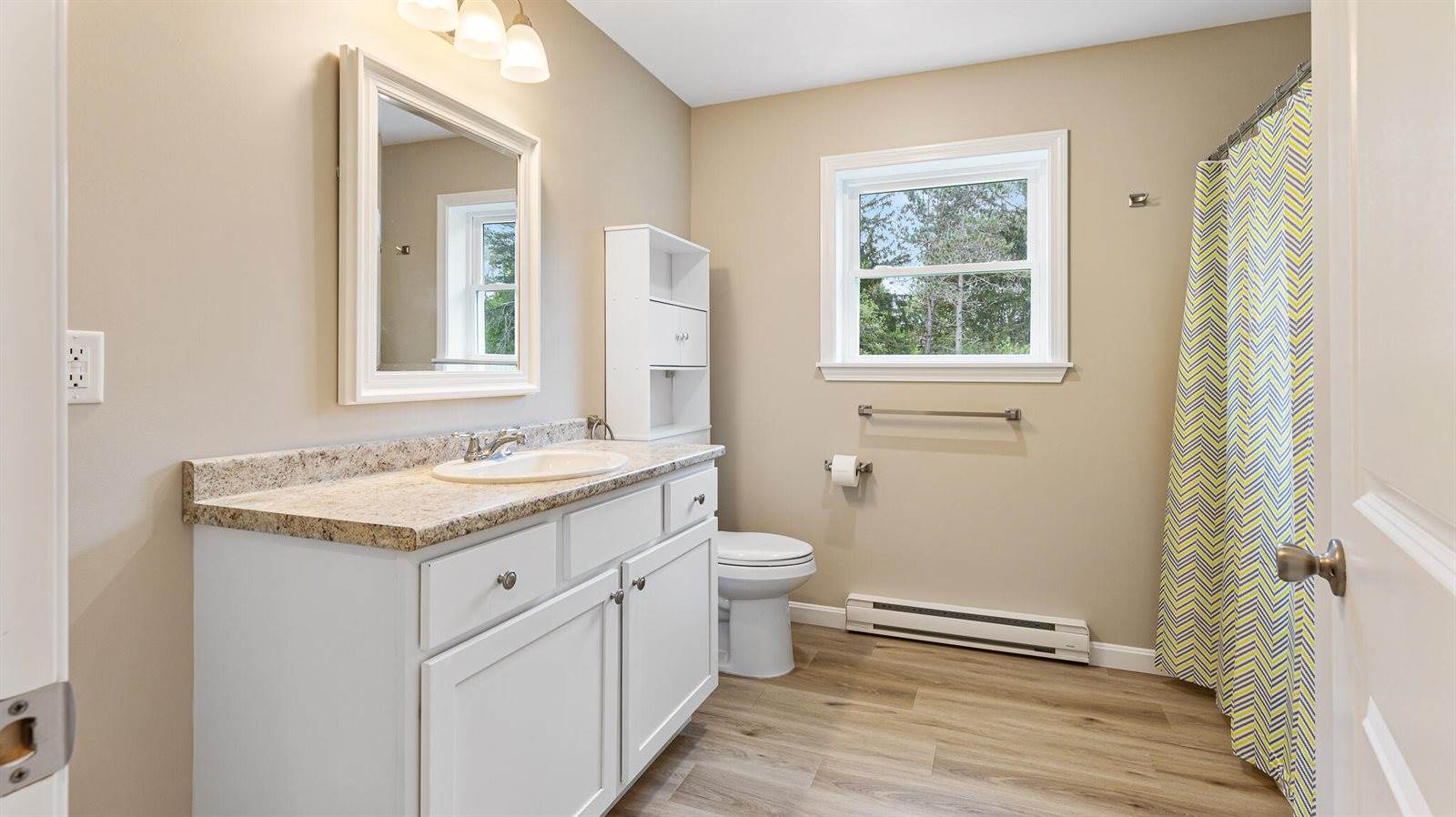 51 Stearns Farm Road, Hampden, ME 04444