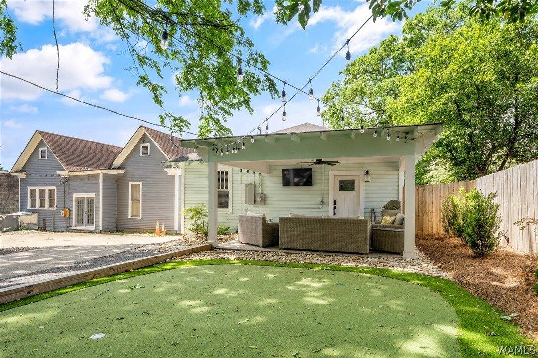 805 21st Avenue, Tuscaloosa, AL 35401