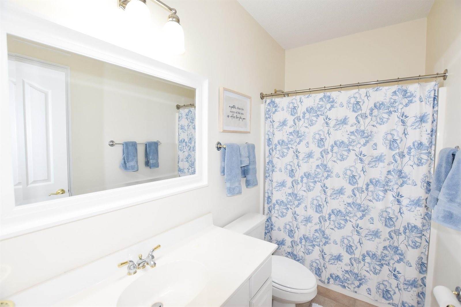 2450 Marsh Glen Dr., North Myrtle Beach, SC 29582