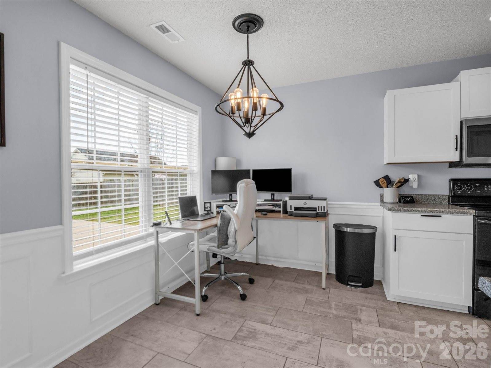 33 Lumber River Road, Fletcher, NC 28732