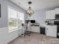 33 Lumber River Road, Fletcher, NC 28732