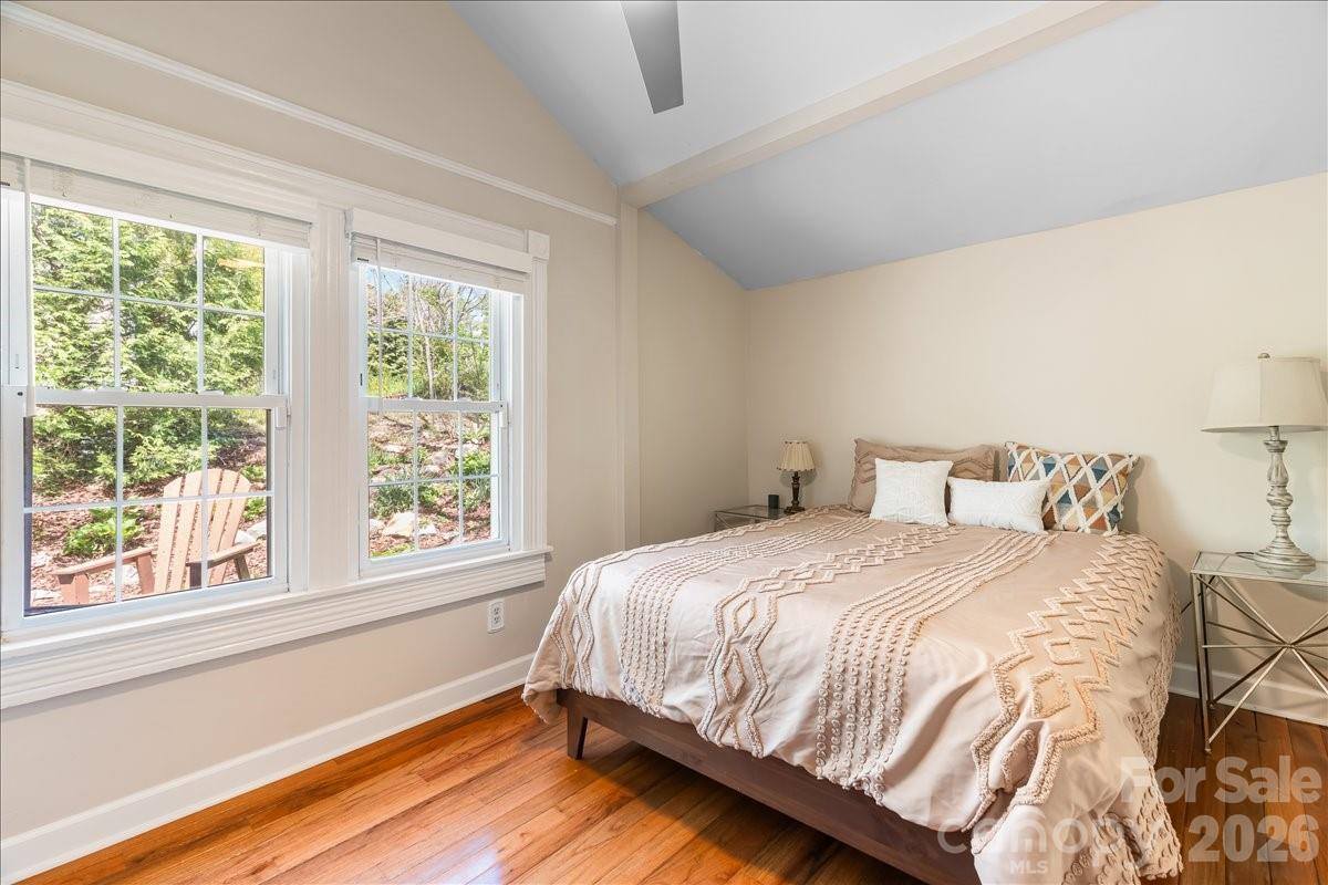 14 Woodrow Avenue, Asheville, NC 28801