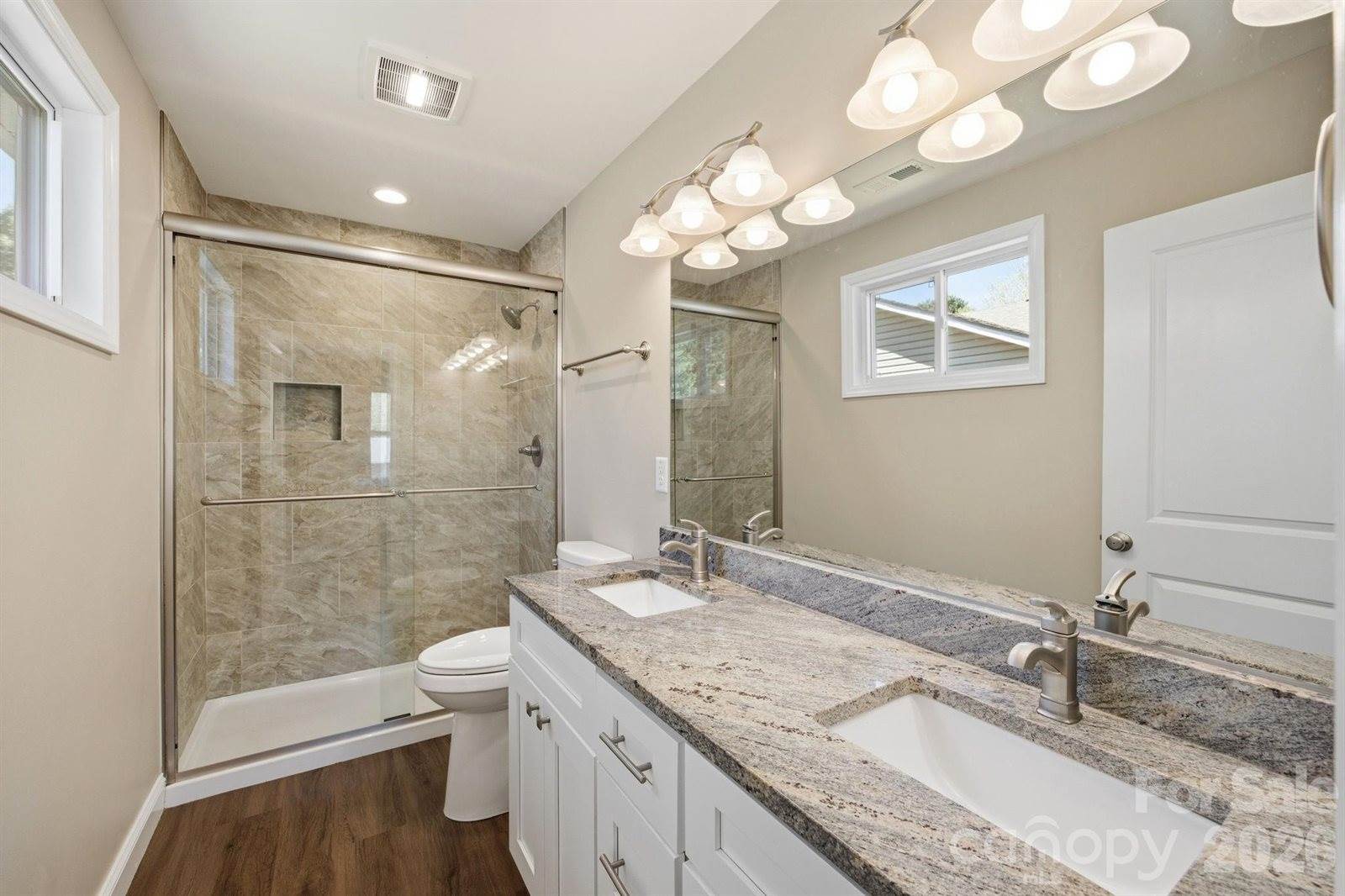 9 Half Moon Drive, Swannanoa, NC 28778