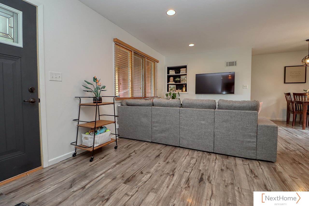 2750 South 40 Street, Lincoln, NE 68506