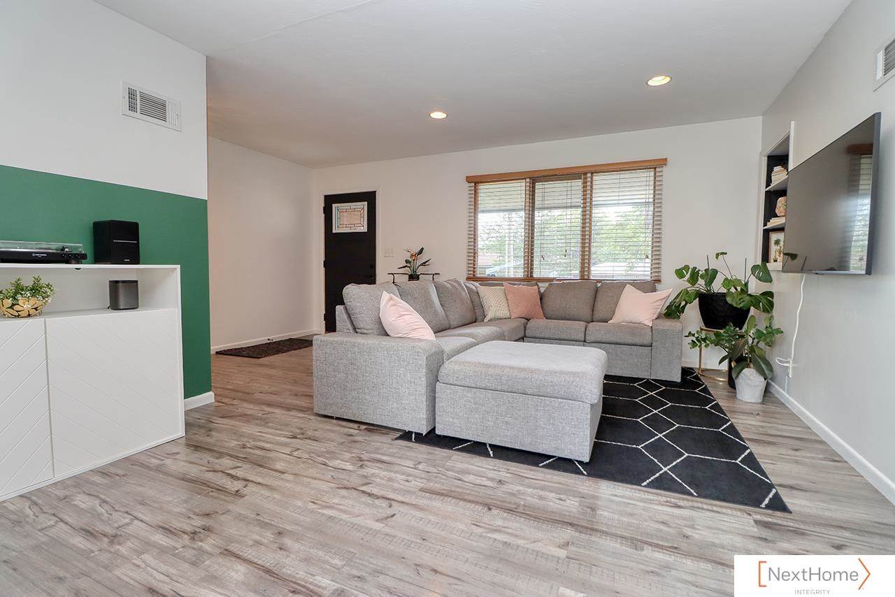 2750 South 40 Street, Lincoln, NE 68506