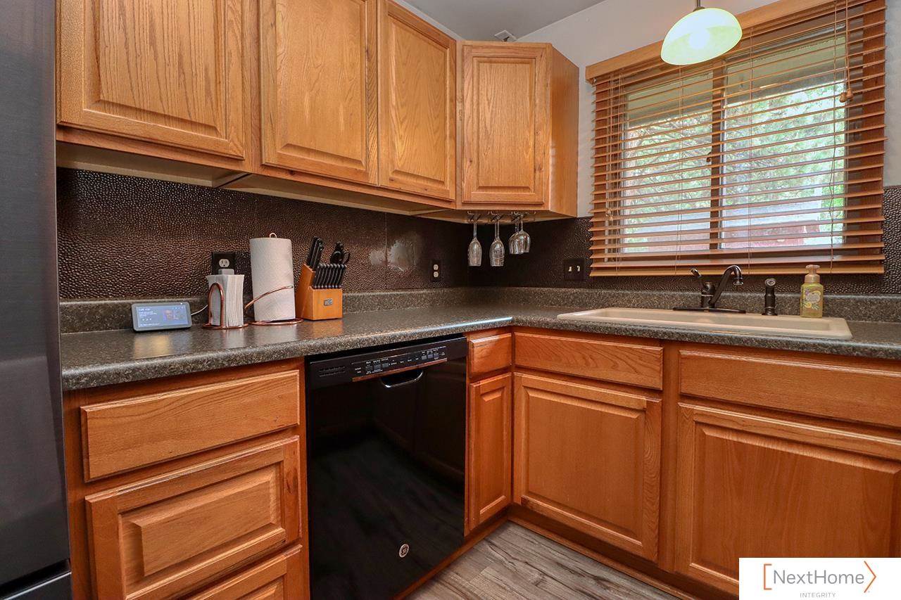 2750 South 40 Street, Lincoln, NE 68506