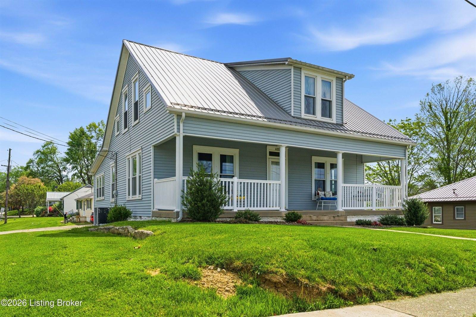 405 Lawrence St, Brandenburg, KY 40108