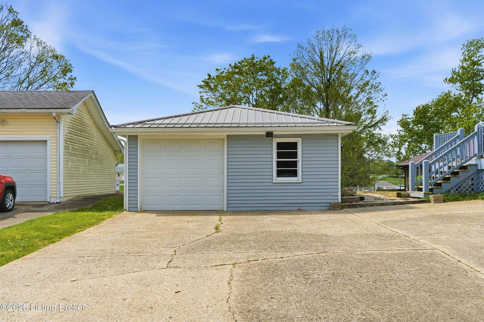 405 Lawrence St, Brandenburg, KY 40108