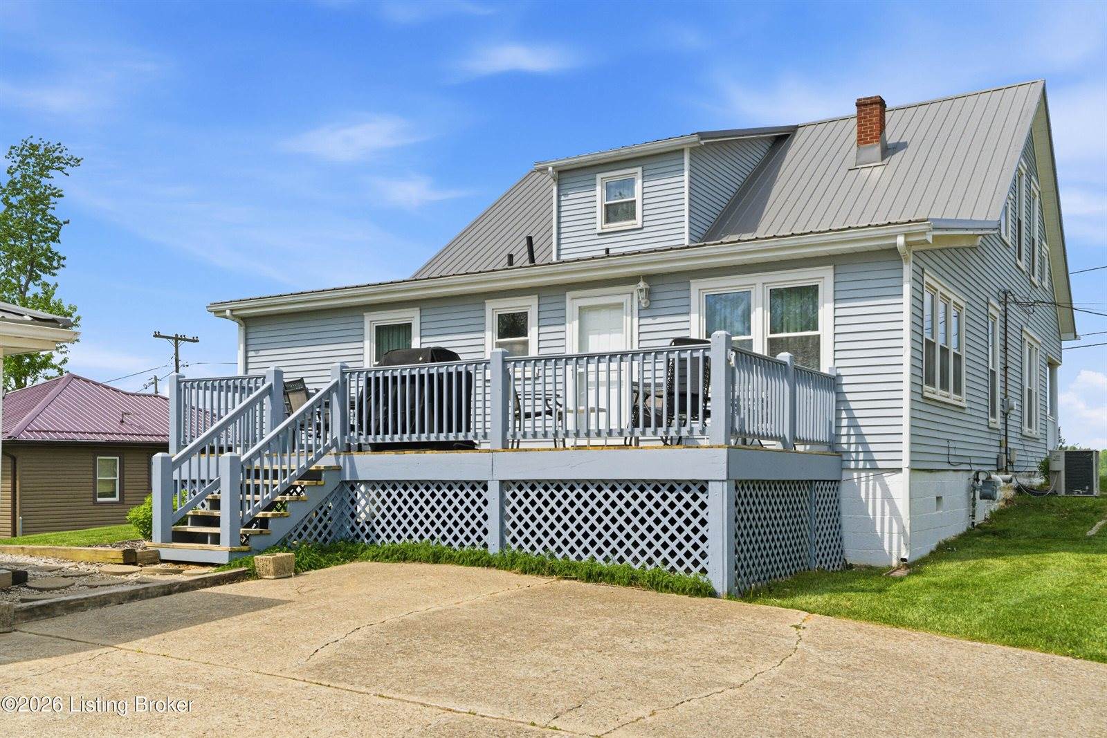 405 Lawrence St, Brandenburg, KY 40108