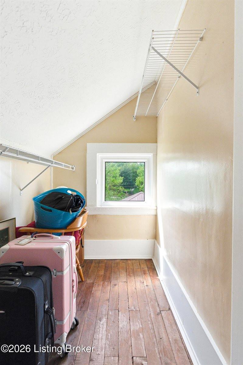 405 Lawrence St, Brandenburg, KY 40108