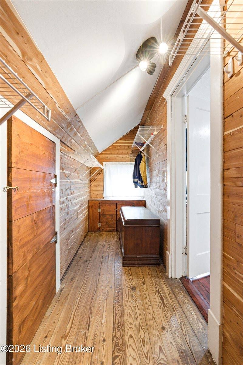 405 Lawrence St, Brandenburg, KY 40108