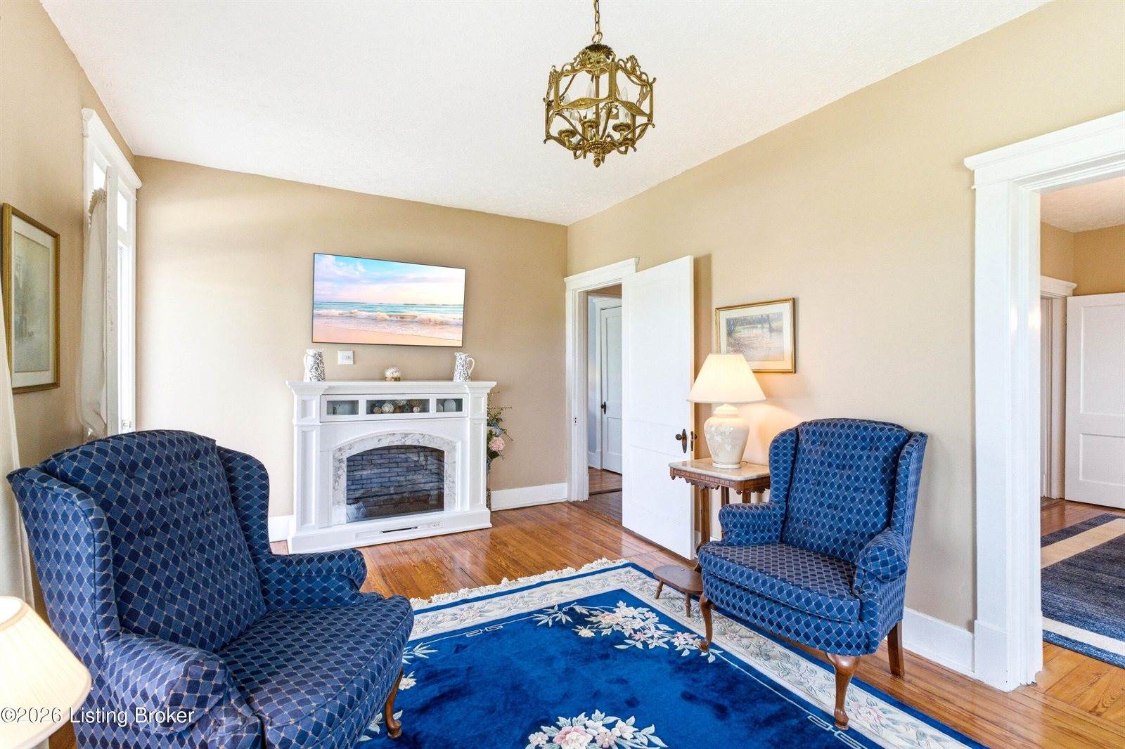 405 Lawrence St, Brandenburg, KY 40108