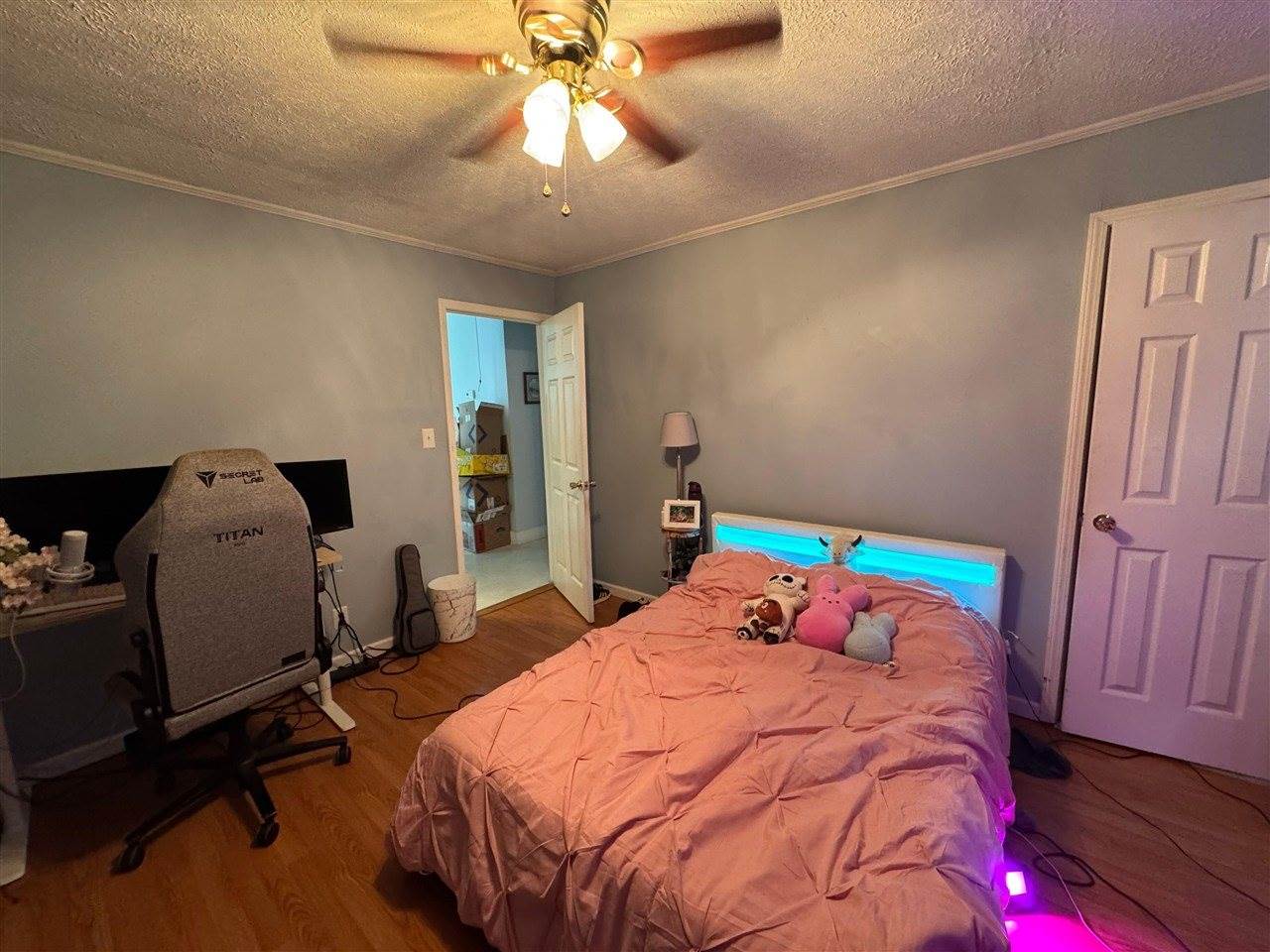 214 Dell Ave, Hopkinsville, KY 42240