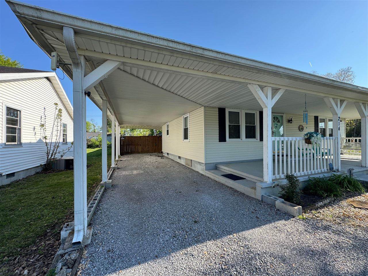 214 Dell Ave, Hopkinsville, KY 42240