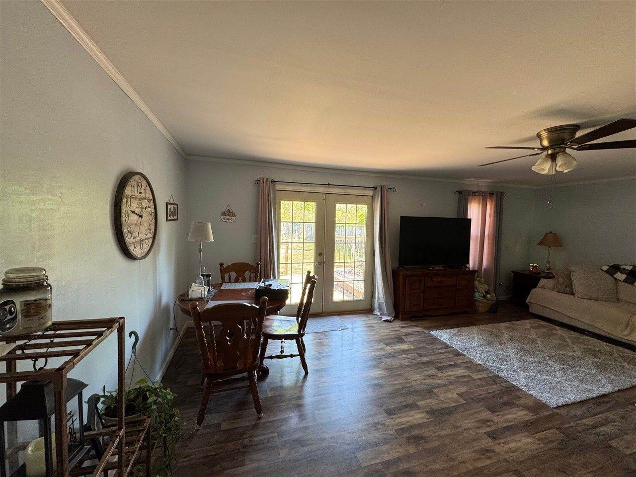 214 Dell Ave, Hopkinsville, KY 42240