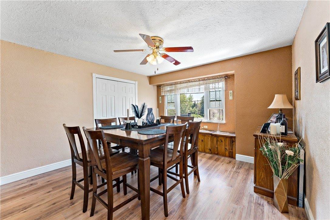 9 Midway Dr, Kennedy Township, PA 15136