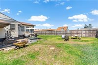 9 Midway Dr, Kennedy Township, PA 15136